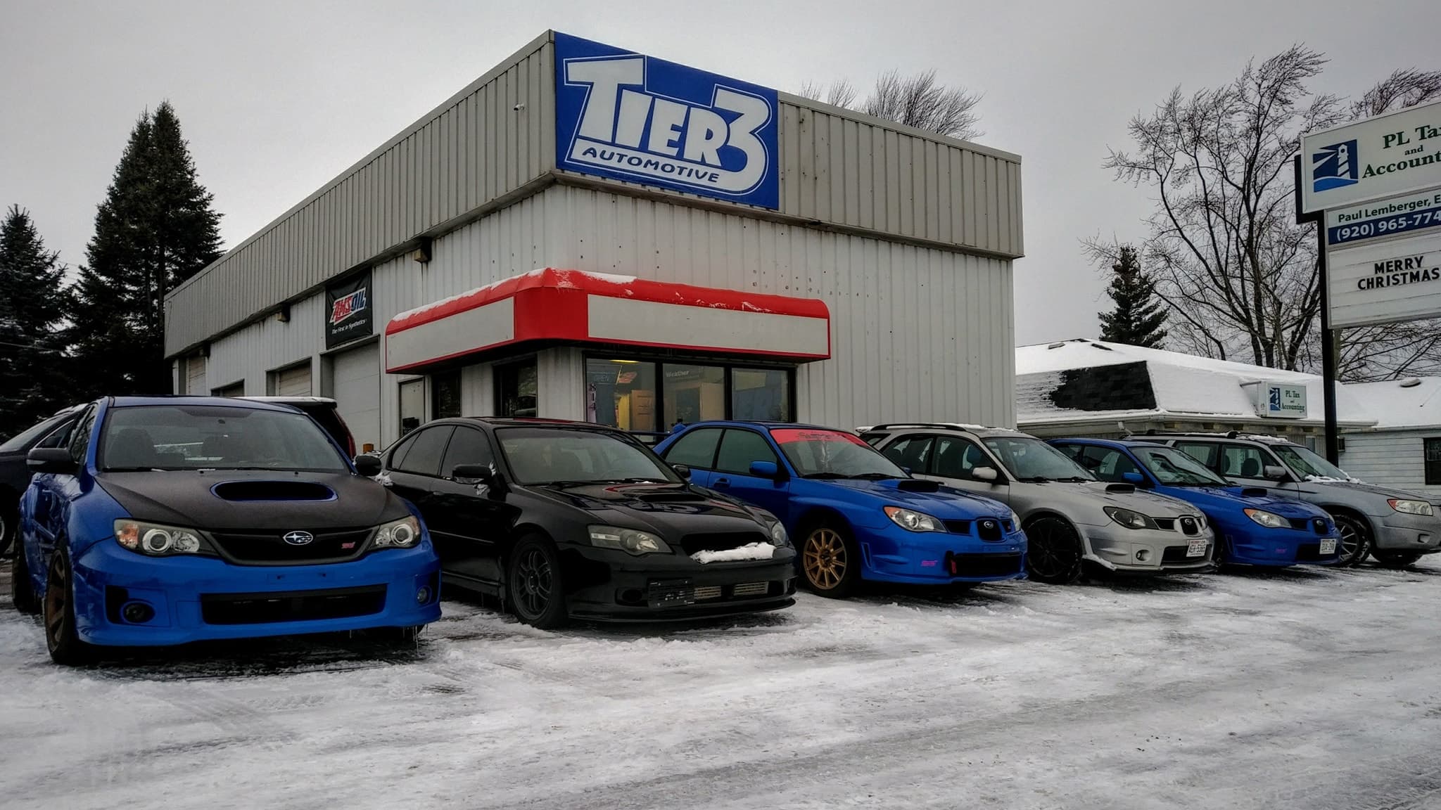 Tier 3 Automotive shop exterior at 814 Military Ave, Green Bay, WI